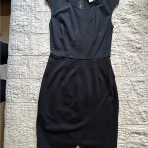love...ady Black Cap-Sleeve Midi Sheath Dress